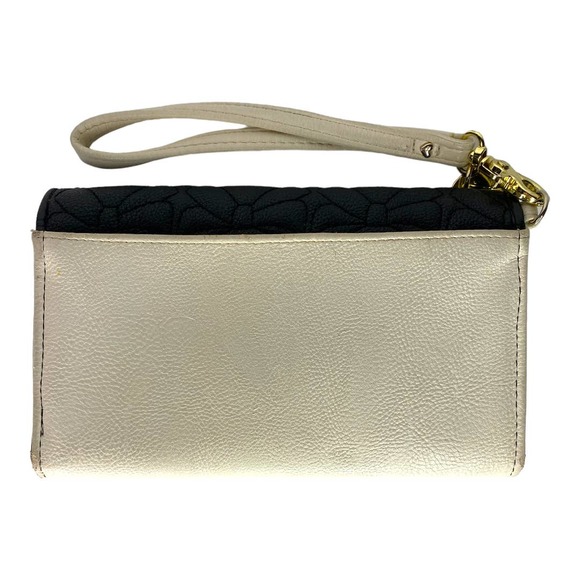 Betsey Johnson Quilted Bows Tow-Tone Flap Wristlet/Wallet - Picture 2 of 5